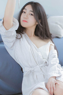 韩国女大学生的沙龙室